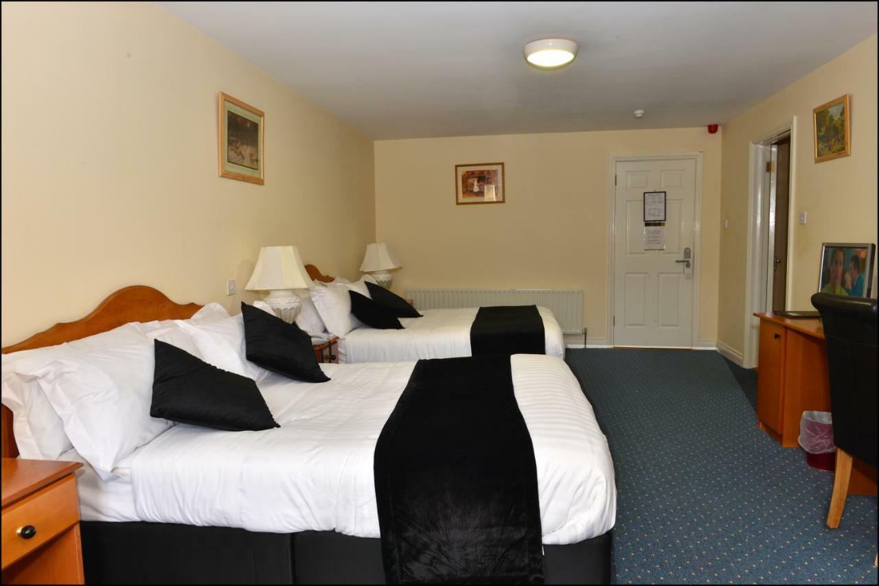 Murphy'S Hotel Tubbercurry Esterno foto