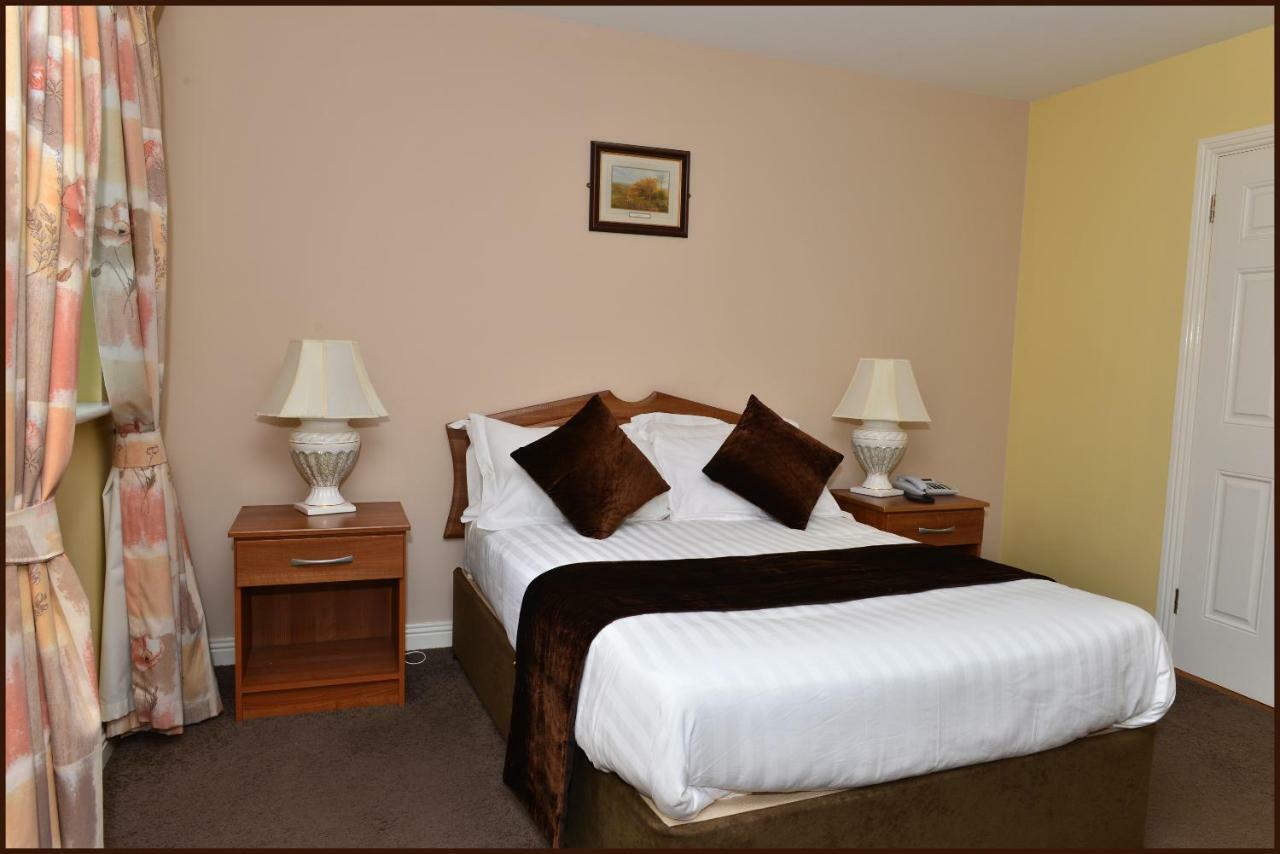 Murphy'S Hotel Tubbercurry Esterno foto